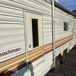 2003 Toyota Coachman’s Camper