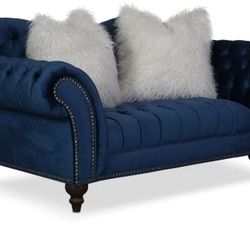 Tufted Crushed Velvet Loveseat