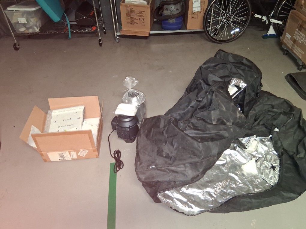 Used Grow Tent, 2-New Mars Grow Lights, New Flitered Air Blower