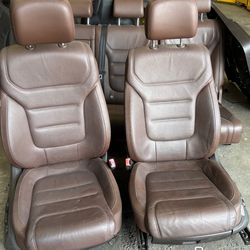 2013 Volkswagen Touareg Seat Set- Chocolate Brown