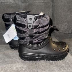 Crocs Women's Classic Neo Puff Luxe Boot Snow