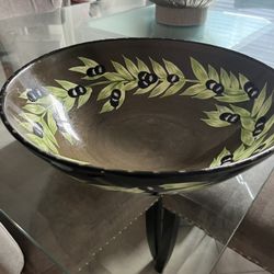 Beautiful Ceramic Olive Leaf Bowl 