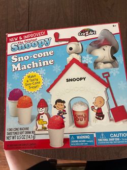 Sno-cone Machine: Snoopy edition
