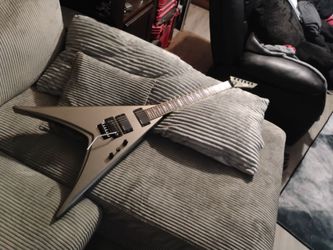 Esp/Ltd v-350