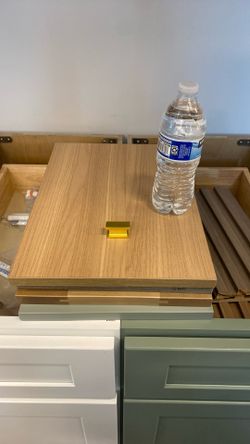 Cabinet Nob for SALE!