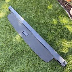 OEM Audi Q7 Cargo Cover / Trunk Privacy Shade (2017–2023)