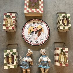 Kitchen Decoration Pieces 