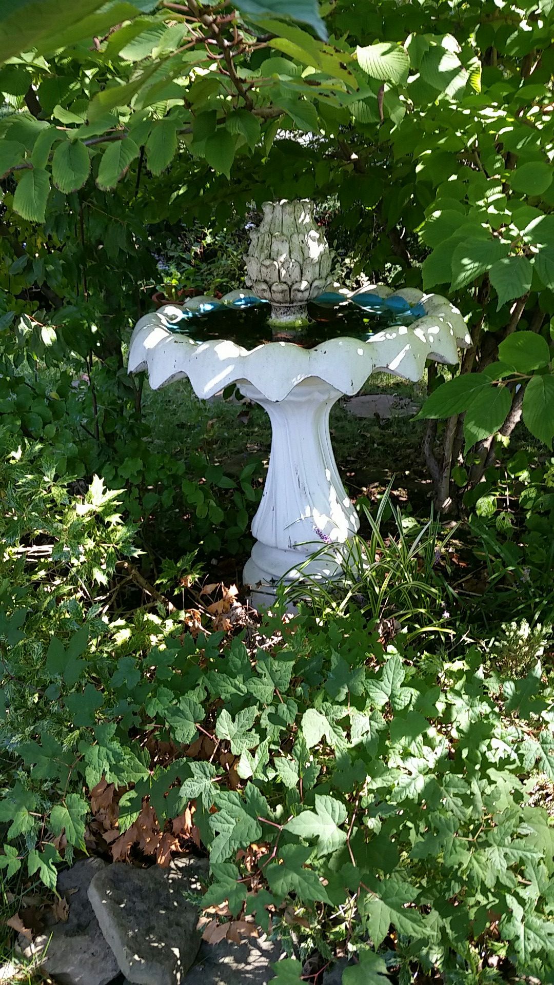 Cement Water Fountain w/ pinaple