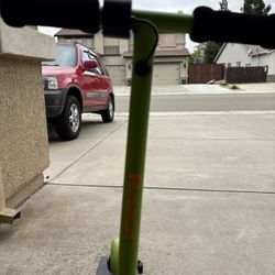 Razor Electric Scooter 