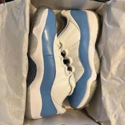 Jordan Retro 11 UNC low Size 11