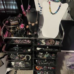 Paparazzi Jewelry + More