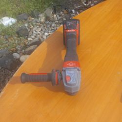 Milwaukee Angle Grinder 