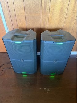 Pair of Mackie SRM215 V-Class Powered Speakers