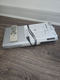 Emerson EWD7003 DVD Player