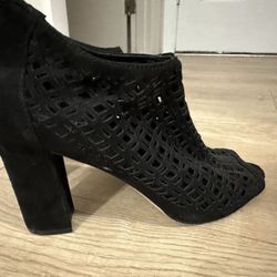 Dress Shoes, Size 8.5