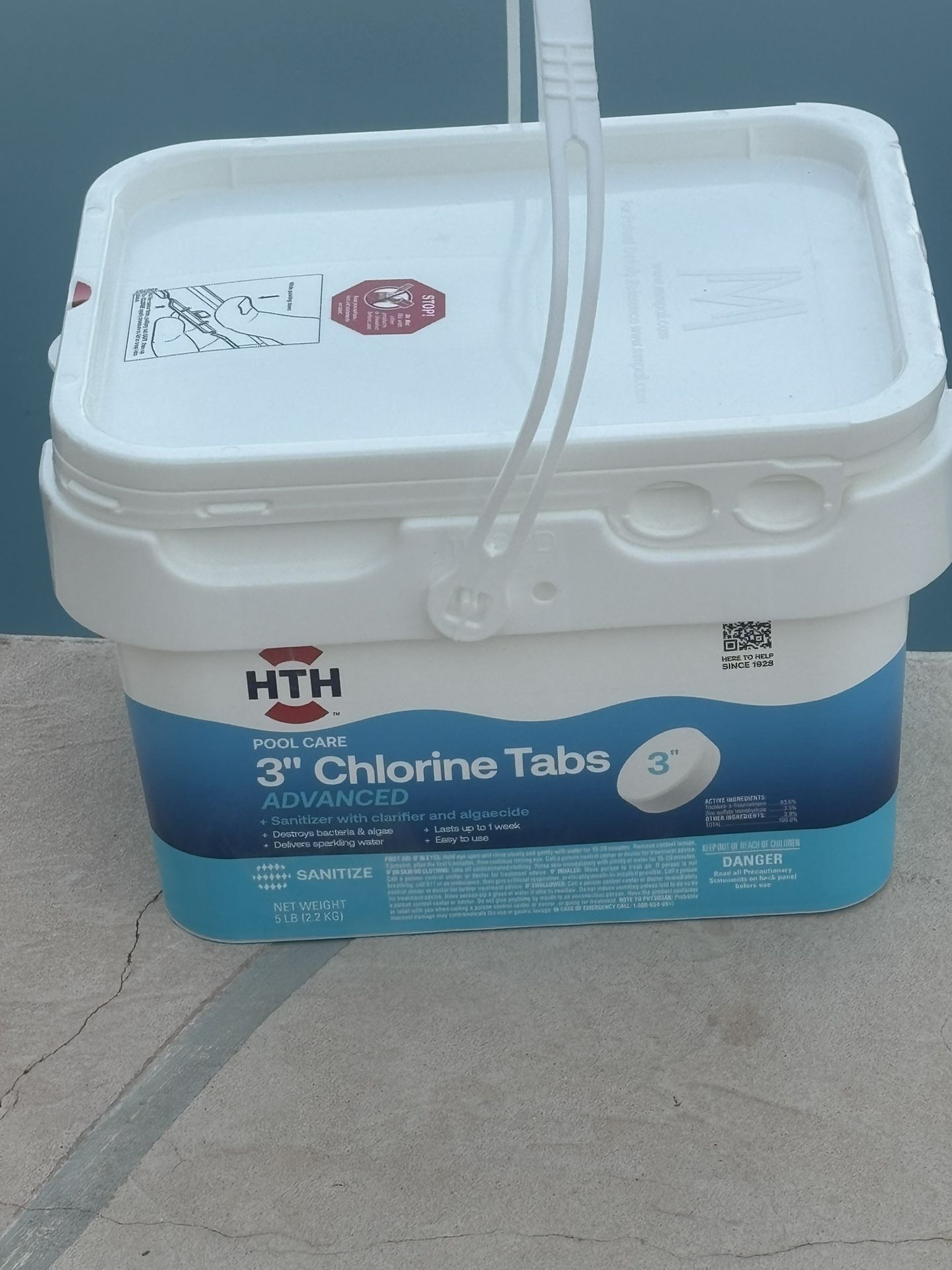 HTH Advanced 8 Pound Chlorine 3 inch Pool Spa Tabs Tablets New Sealed
