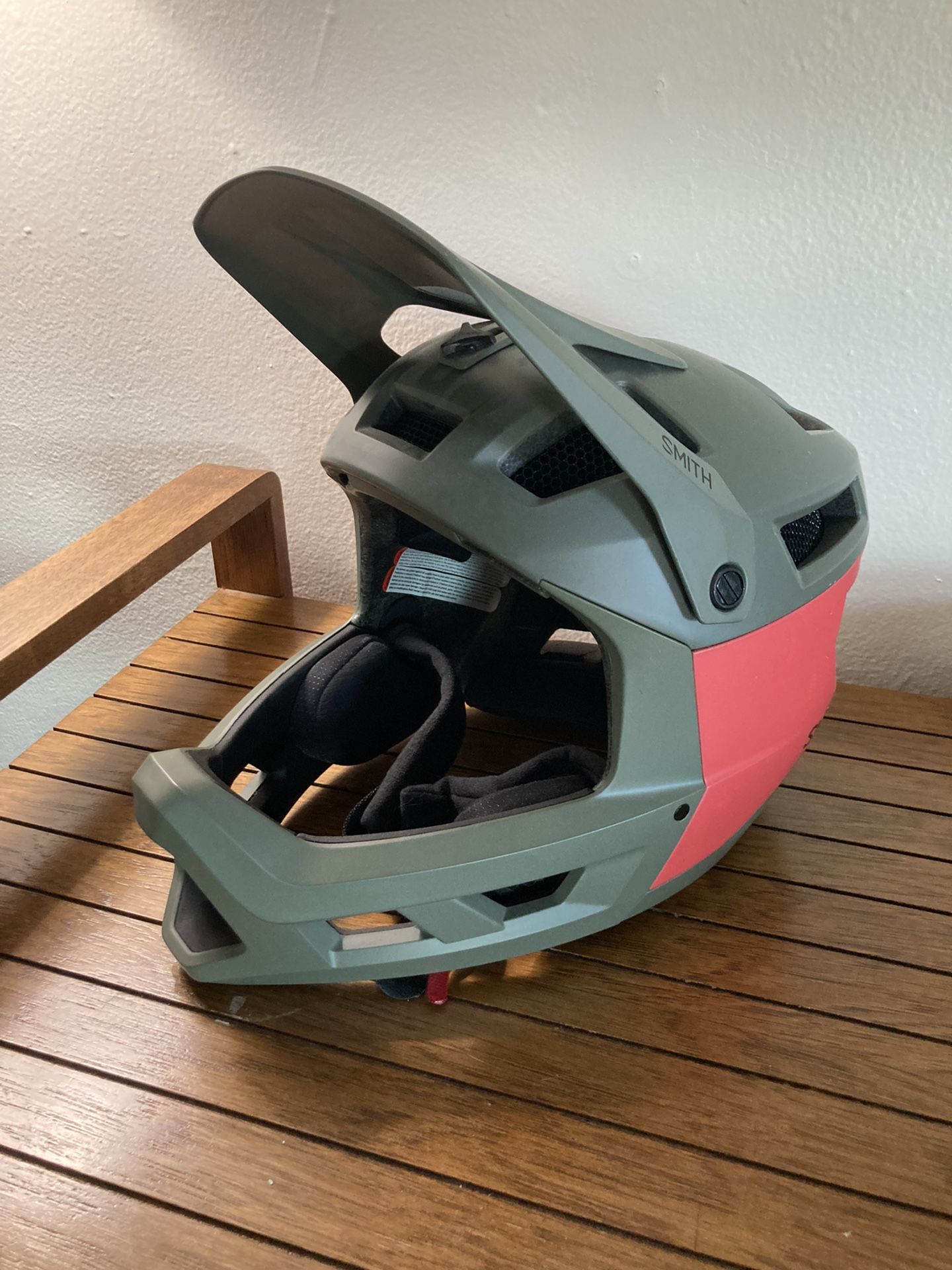 Smith Mainline Helmet Size Large