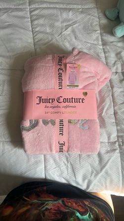 Juicy Couture lounger