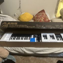 Alesis Q88 88-Key MIDI Controller