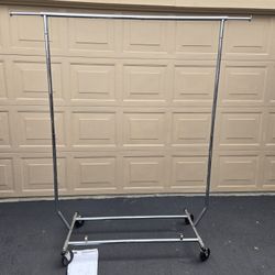 Single foldable collapsible rolling metal garment rack