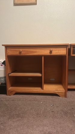 Free Two Piece Wooden Desk