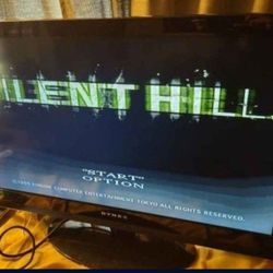 32-in Flat Screen Dynex TV With Remote Works Amazing Possible Trade