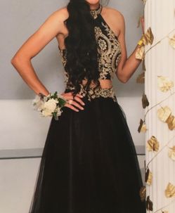 Beautiful Prom Dress Size Small.