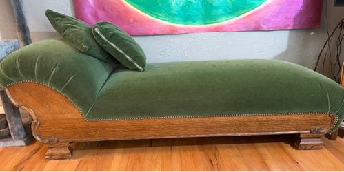 Antique fainting couch