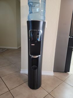 Water Dispenser