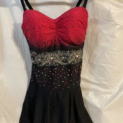 Women’s Skirted One Piece Swimsuit Sz 18 NWOT