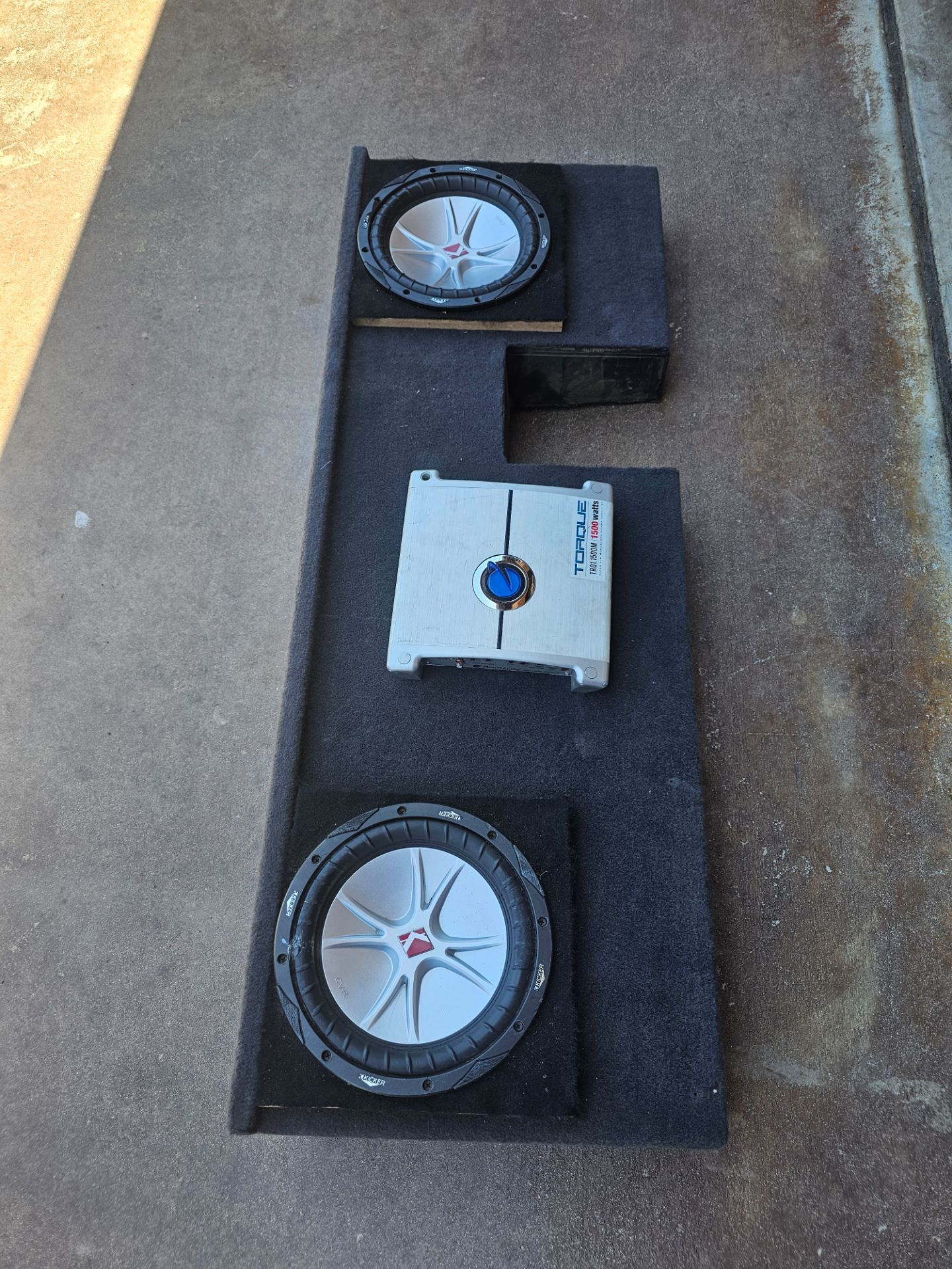 10 " subs with amp