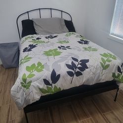 Bed With Frame 