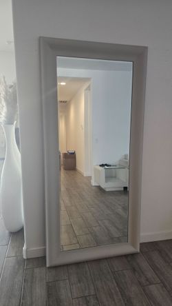 Tall mirror  must go