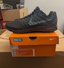 New in Box Nike Men's Downshifter 7 Running Shoes, "Triple Black", Size 12, 4E