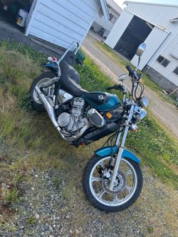 1994 Kawasaki Vulcan 750 – Clean Title – 21,501 Miles – $2,400 OBO