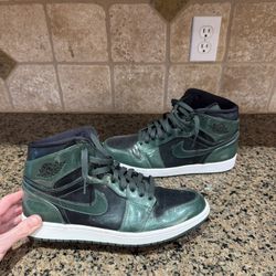 Jordan 1 Retro ‘Grove Green’ Men’s Size 12