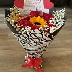 Flowers/ Flores/ Valentines Bouquet 