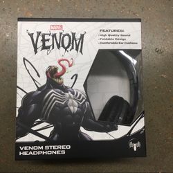 NWT Venom Stereo Headphone