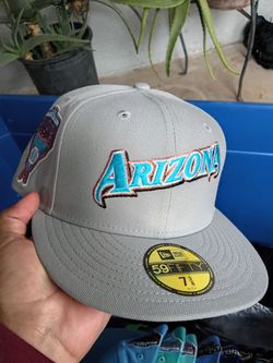 New era fitted hat 7 3/8.