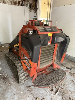 2020 Ditch Witch SK1050