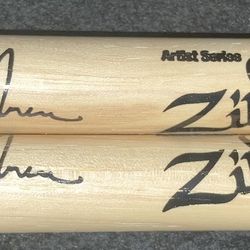 BRAND NEW Foo Fighters Drummer Taylor Hawkins Signature Series Drum Sticks