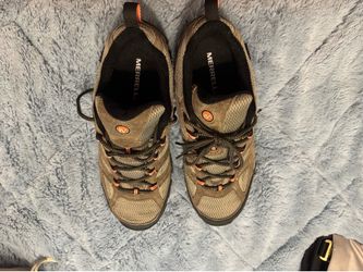 Merrell Hiking Shoes Merrell Hiking Shoes – Excellent Condition –