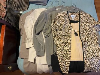 Women's Clothing Lot – Blazers and Tops