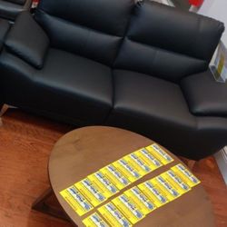 *Labor Day Extended!!!*---Contemporary Valencia Leather Loveseats---Now $499!!!---Delivery And Financing🫡