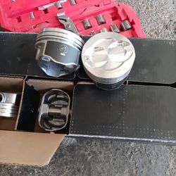 Pistons For A Chevy 350 V8