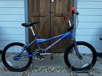 Super Rare Early 90’s Made In The USA Planet Earth Slam BMX Bike ALL Original
