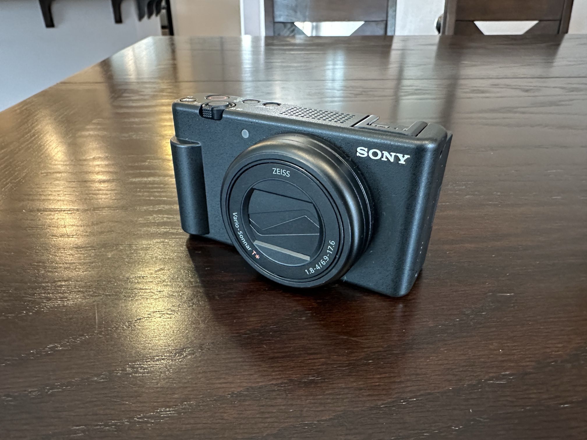 Sony ZV-1 M2 Vlog Camera
