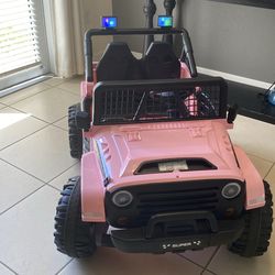 Kids electric car 4x4