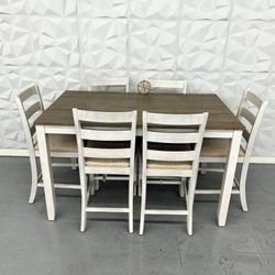 Brand New🤝$10 Down Payment Finance 💌Skempton White/Light Brown Counter  Height Dining Table And Bar Stools ( Set Of 7 )