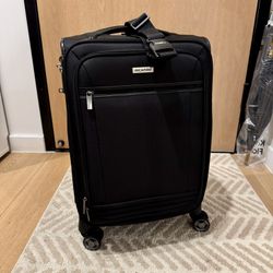 Black Spinner Suitcase w/ strap (OBO, CASH & PICK UP ONLY) 